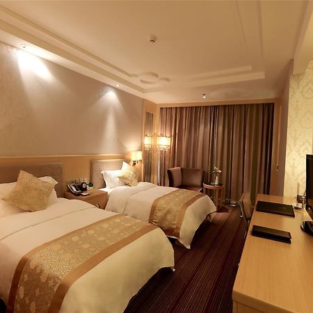 Golden Mountain International Hotel Laiyang Esterno foto