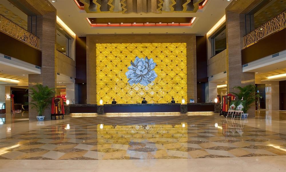 Golden Mountain International Hotel Laiyang Esterno foto