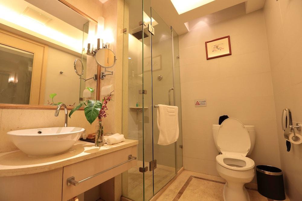 Golden Mountain International Hotel Laiyang Esterno foto