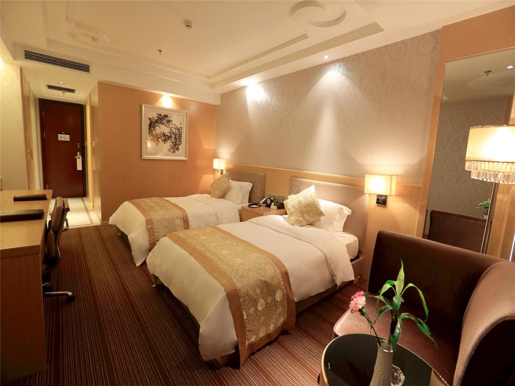 Golden Mountain International Hotel Laiyang Esterno foto