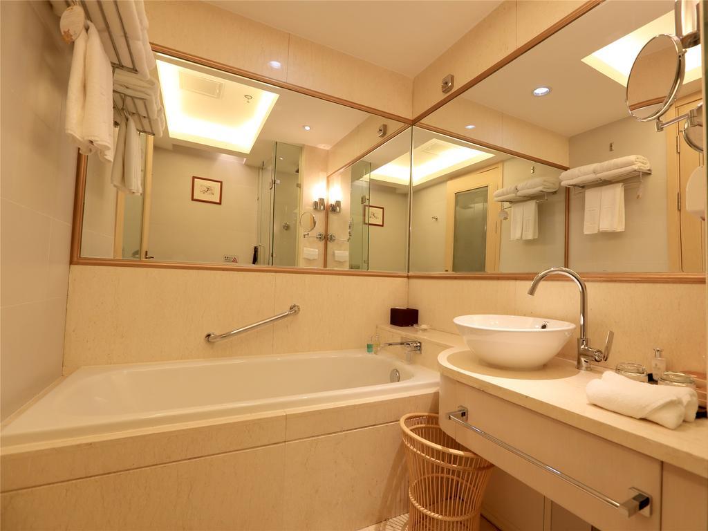 Golden Mountain International Hotel Laiyang Esterno foto
