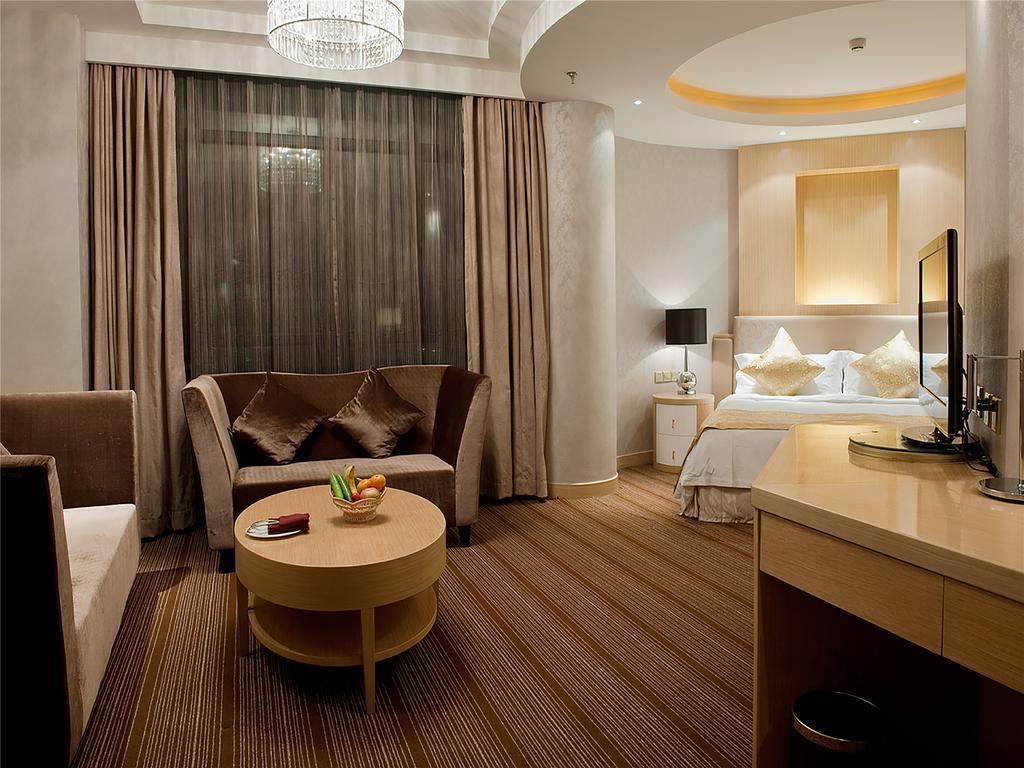 Golden Mountain International Hotel Laiyang Esterno foto