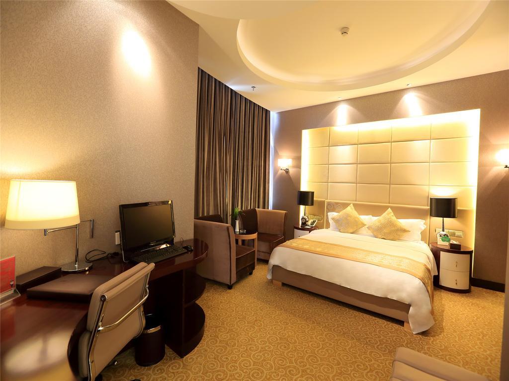 Golden Mountain International Hotel Laiyang Esterno foto